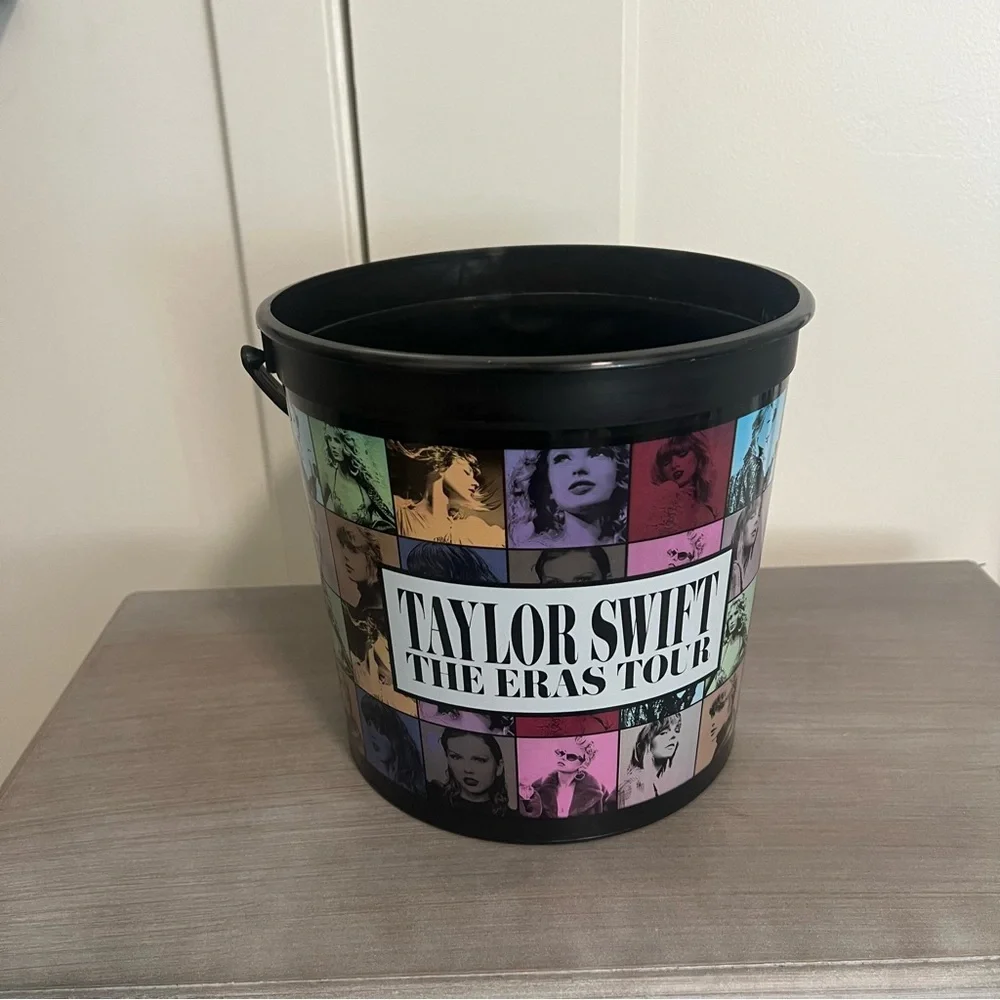 Taylor Swift Black Party Supplies Favor Bucket
